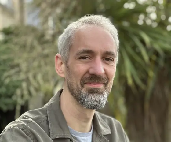 Graham Axten  - APP DEVELOPER Graham Axten  - APP DEVELOPER